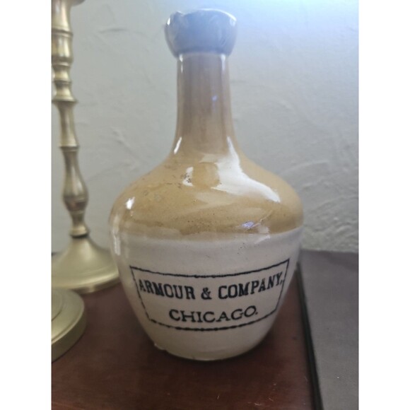 Antique 2-Tone Armour & Company Chicago Stencil Stoneware Jug or Pitcher - Picture 1 of 5